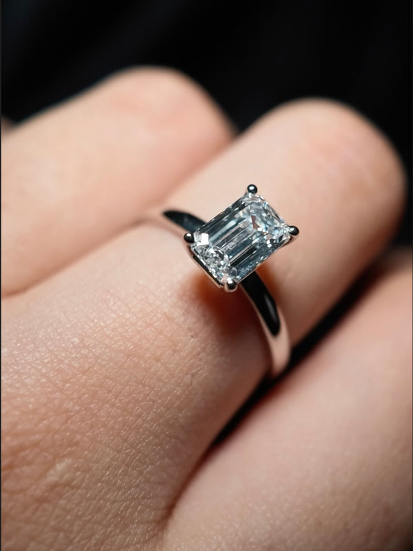 1ct エメラルドカットラボリング